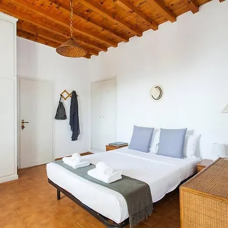 Hébergement de vacances Aria 2 Bedroom In By Itravelhome
