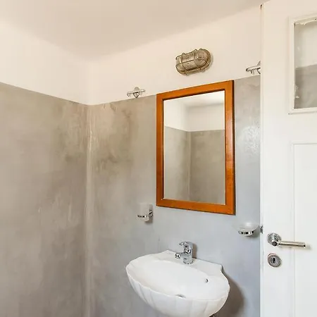 Aria 2 Bedroom In By Itravelhome Hébergement de vacances *